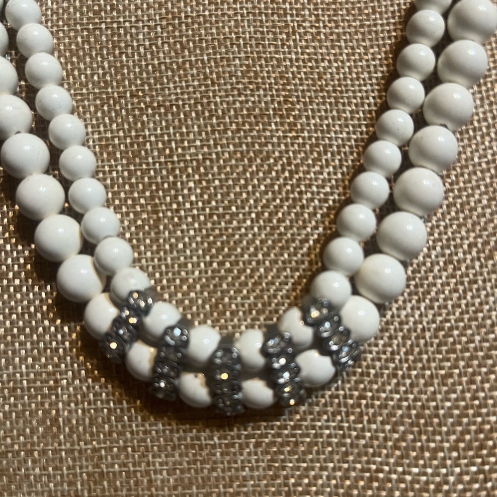 Elegant White and Silver Beaded Necklace